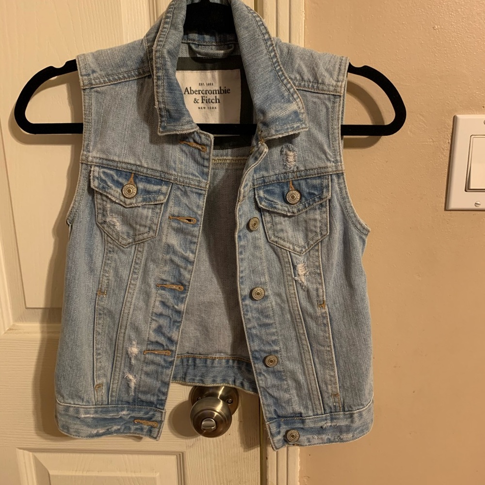 Abercrombie and Fitch Vest